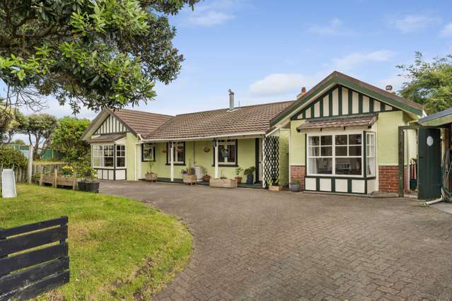 53 Tasman Road Otaki Beach_2
