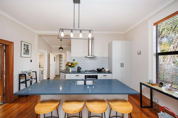 9 Kingswood Street Takaro_6