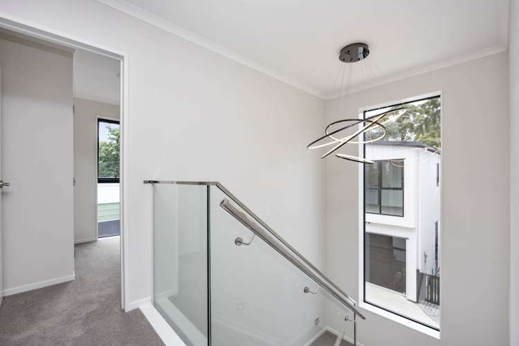 11C Norman Lesser Drive St Johns_18