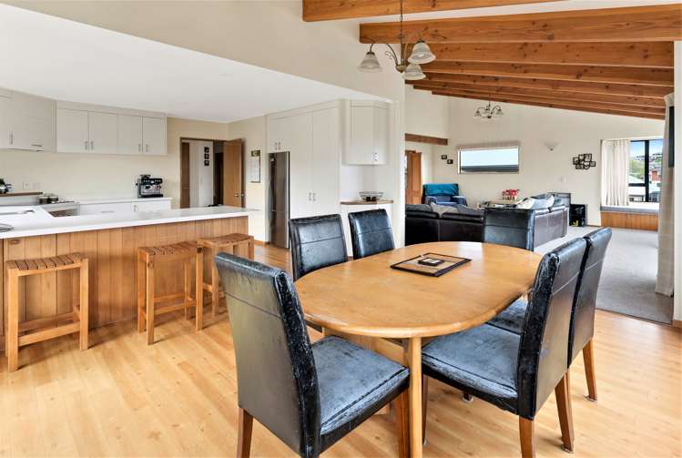 3 Aston Place Richmond_6