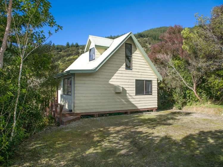 40 Moetapu Bay Road Anakiwa and Surrounds_14