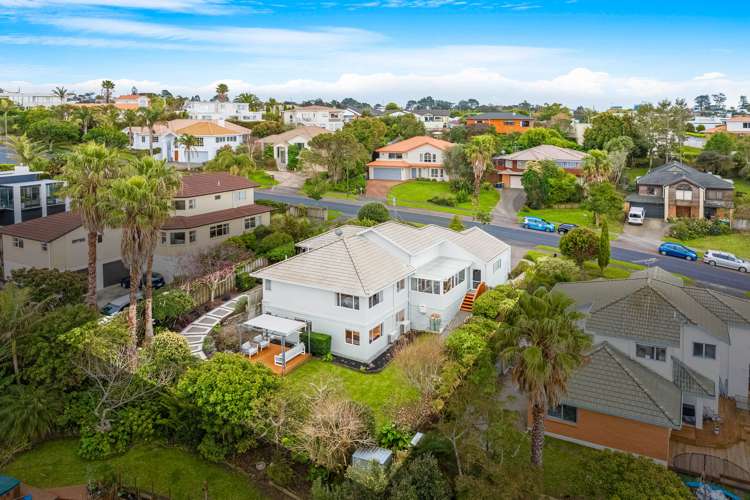 27 Caversham Drive Torbay_1