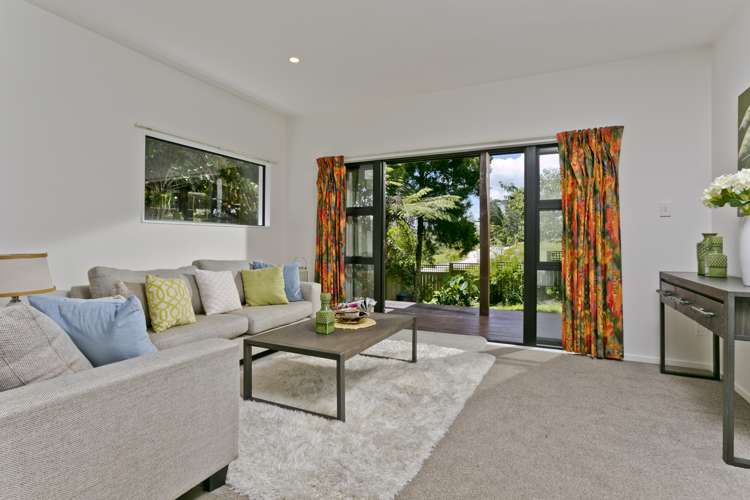 2/21 Aorangi Place Birkenhead_11