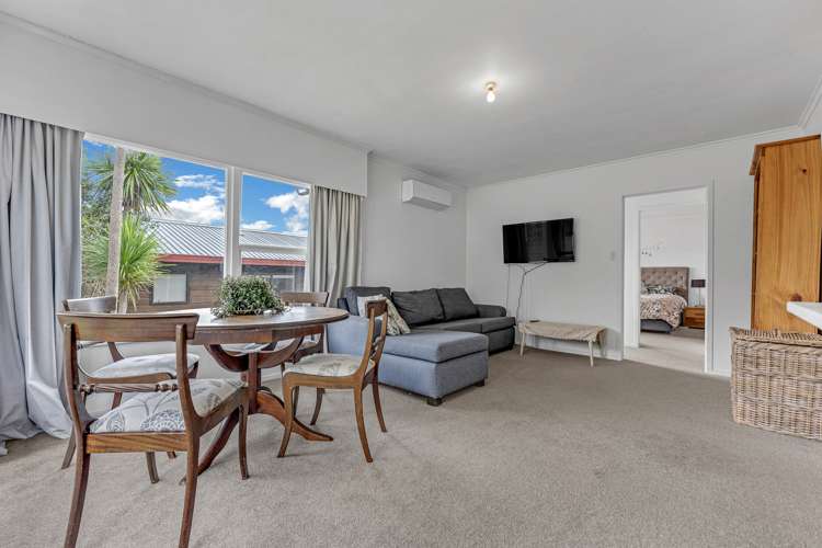 3/3 Opua Street Belmont_12