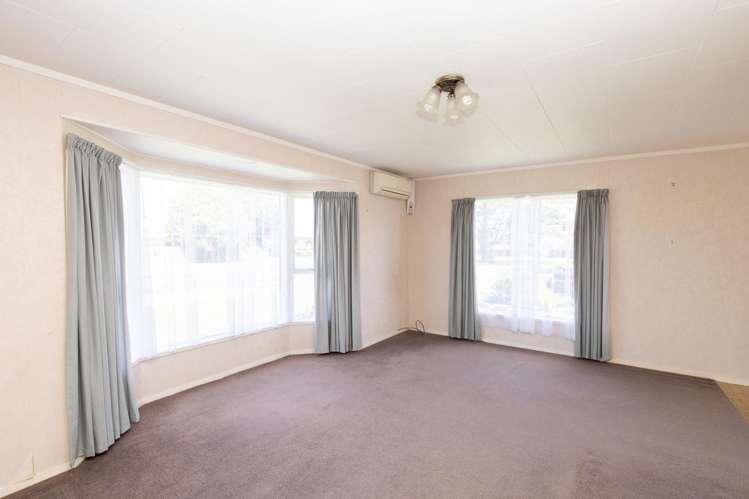 11 McClean Place Ngatea_9