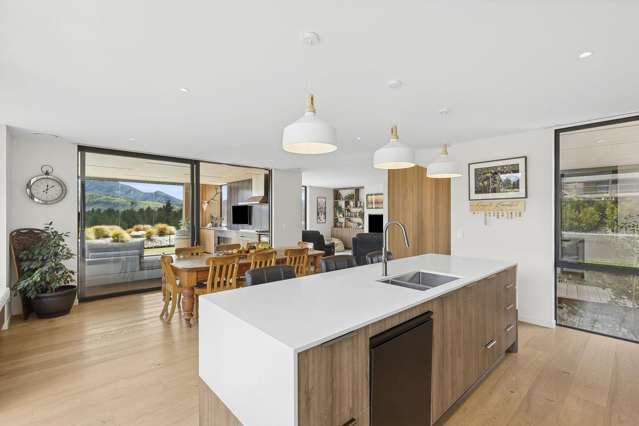 34 Bonspiel Road Wanaka_4
