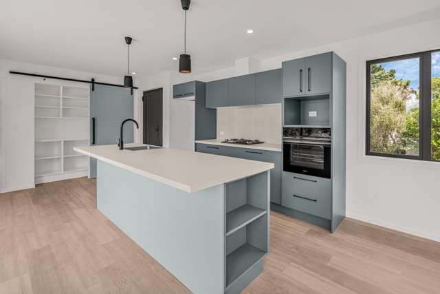 1442 Coast Road Karitane_2