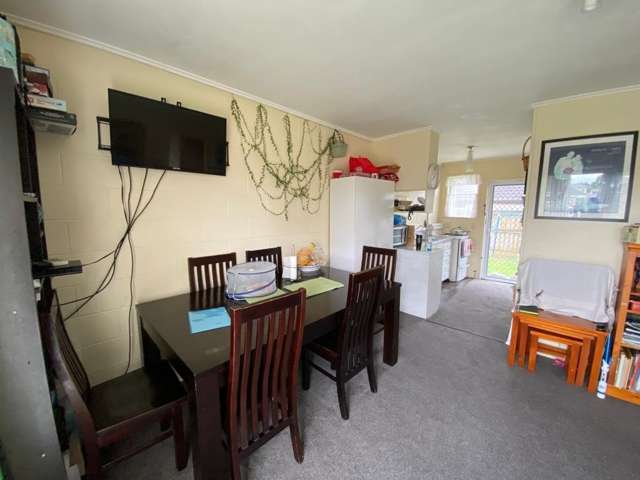 7/12 Reagan Road Papatoetoe_2
