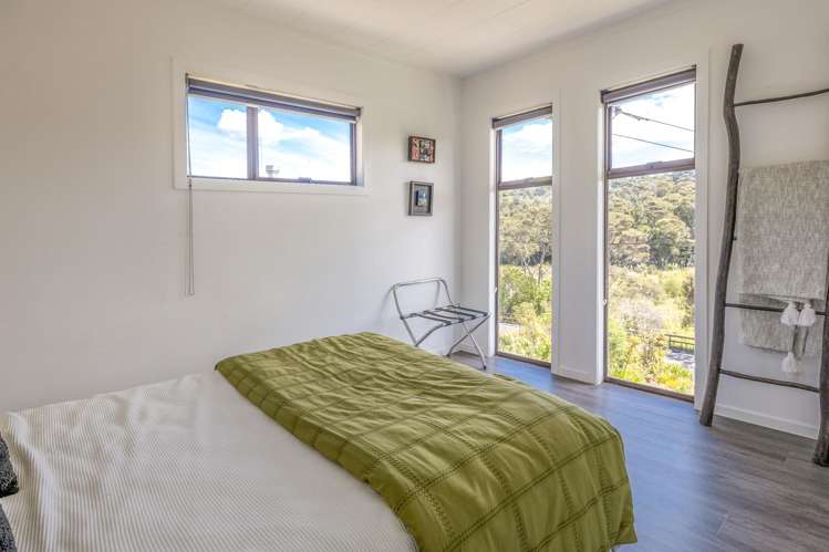 22 Wharf Road Ostend_16