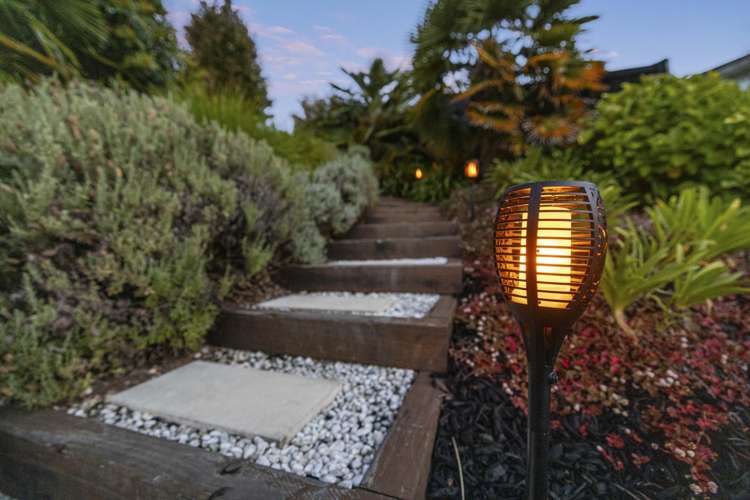 2 Fergusson Way Judea_4