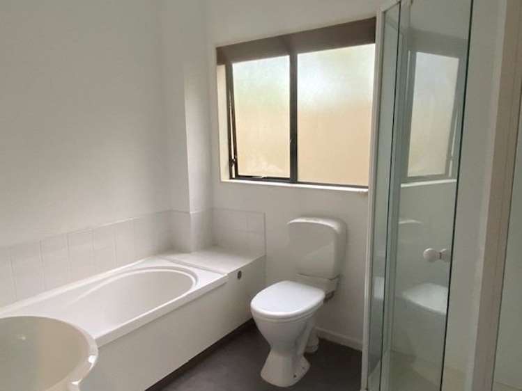 68a Peterhouse Street Tawa_15