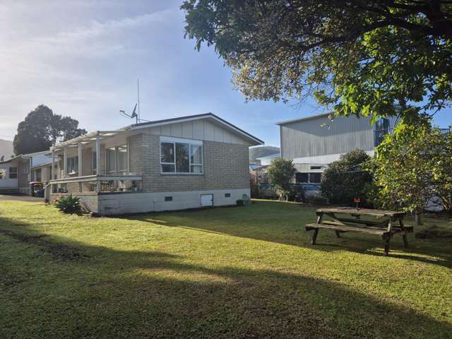 DOWNSIZING IS THE NEW UPGRADE