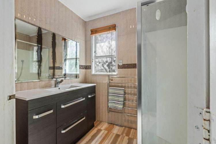 2 Coburg Street Henderson_11