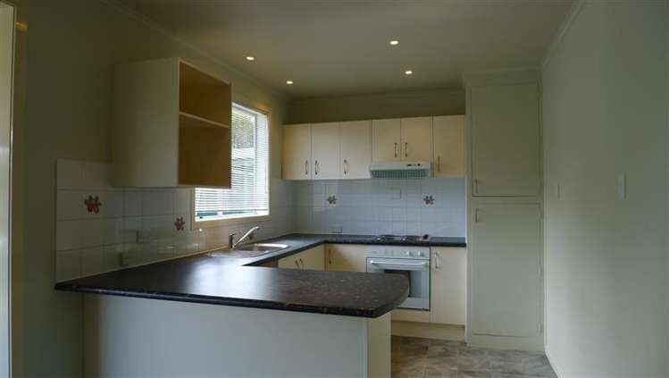 17 Kereru Street Henderson_4