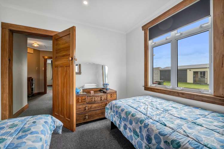 12 Falstaff Street Stratford_11