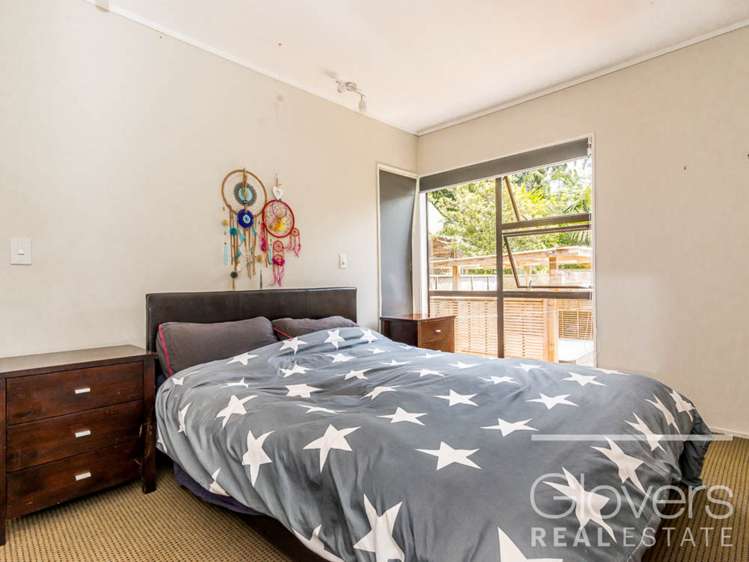 6 Brownie Road Laingholm_11