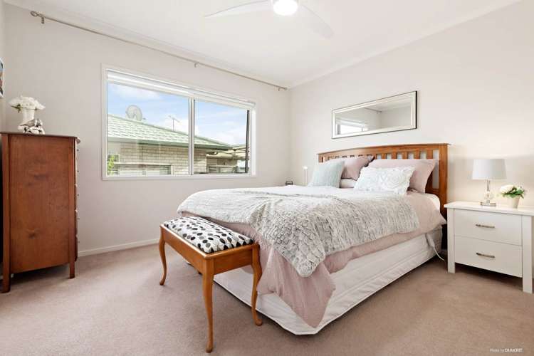 16/8 Village Place Tuakau_7