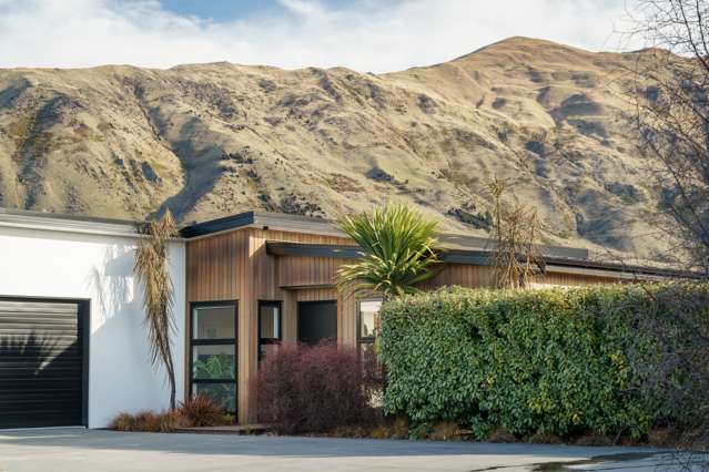 5 Hollywood Rise Wanaka_1