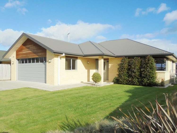 8 Tainui Street Levin_1
