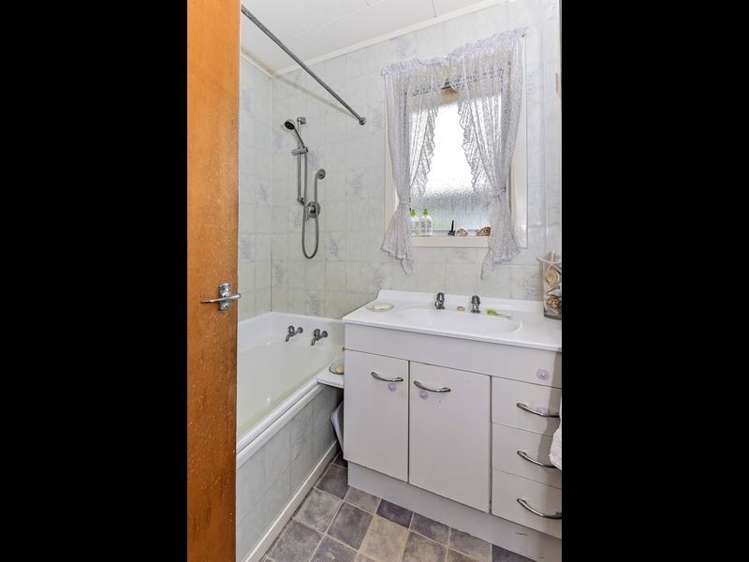 1 Awakino Place Manurewa_7