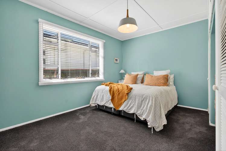 75 Penrose Street Woburn_11