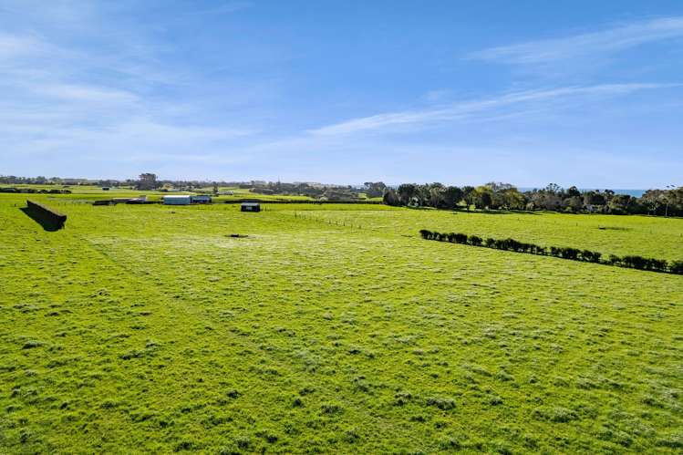 1028 Main North Road Onaero_8