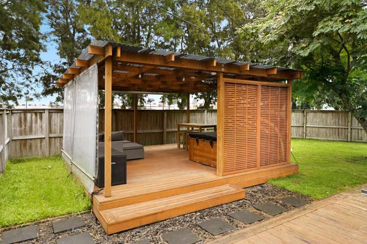 12 Tui Avenue Forest Lake_8