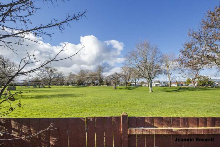 37 Chippendale Crescent Highbury_18