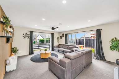 27 Wellington Street_2