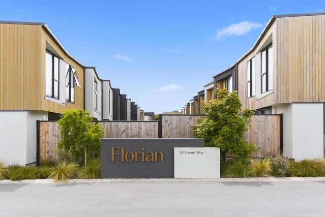 24/10 Trieste Way Paraparaumu_1