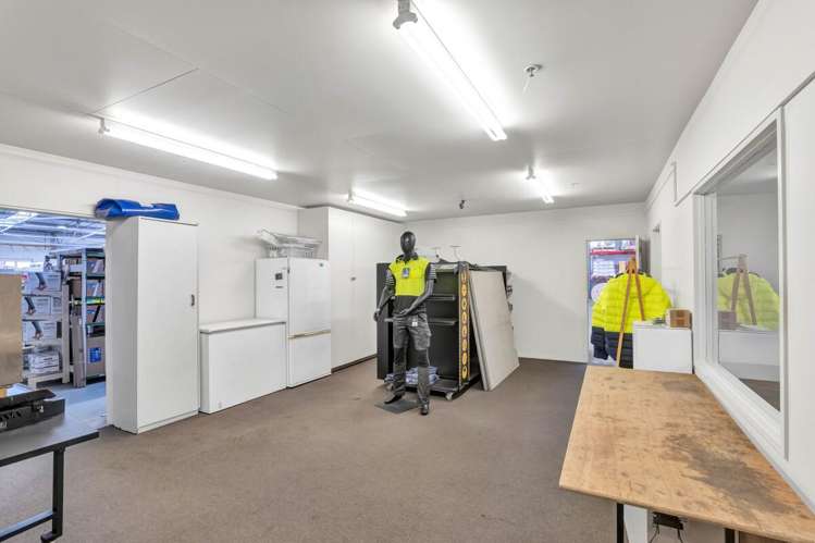 96 Gill Street New Plymouth_13