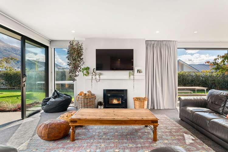15 Pennycook Place Lake Hawea_15