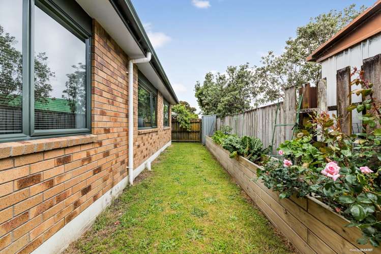 30a Centreway Road Orewa_17