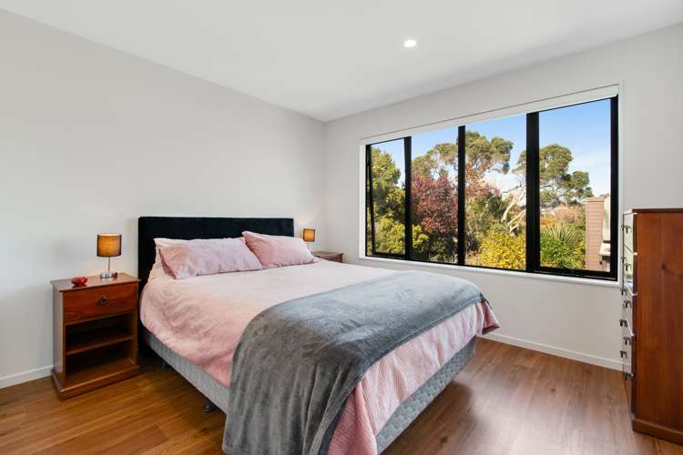 132c Stapleford Crescent Browns Bay_9