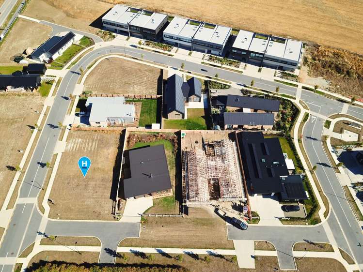 1 Starlight Court, Orchard Park Wanaka_8