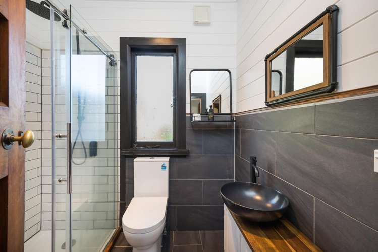 26 Knowles Street Terrace End_17