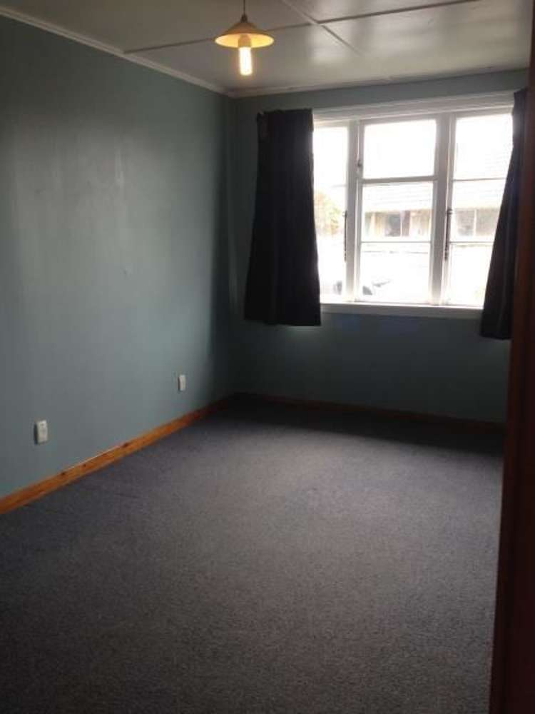 27 Avro Crescent Hornby_7