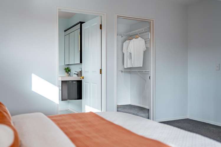 112 Gayhurst Road Dallington_17