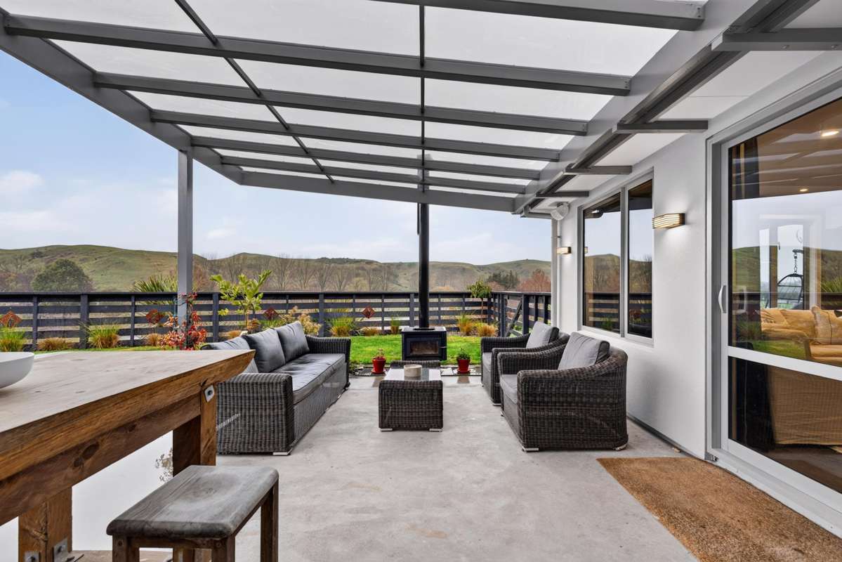 655 Puketapu Road_3