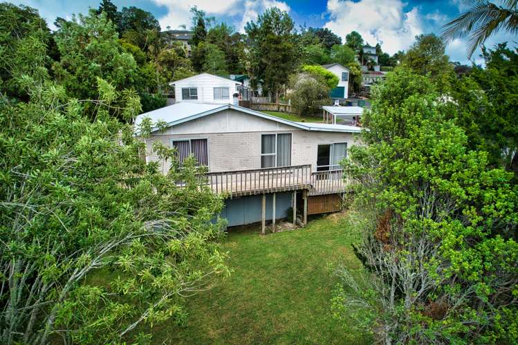 57 Terra Nova Street Glen Eden_2