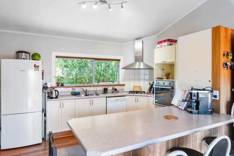 3 Grange Park Avenue Raumati South_10