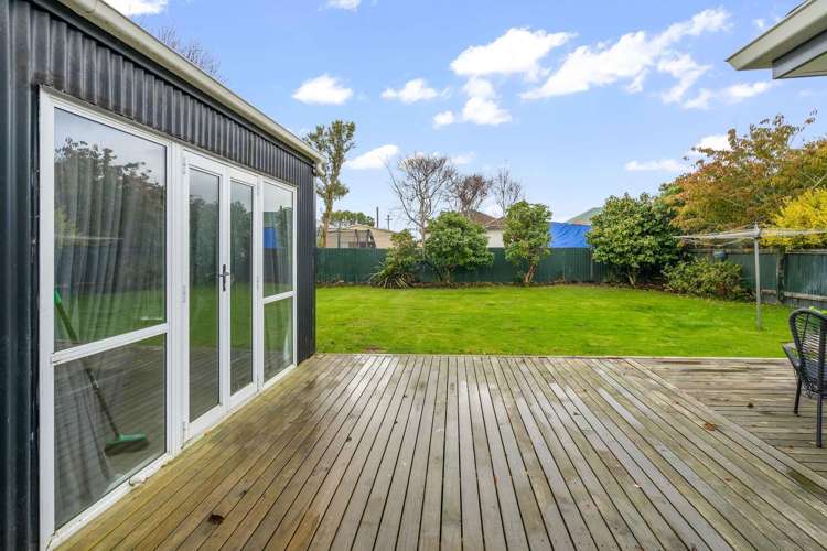61 Paterson Street Grasmere_18