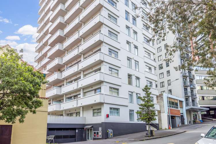 2d/32 Eden Crescent Auckland Central_12