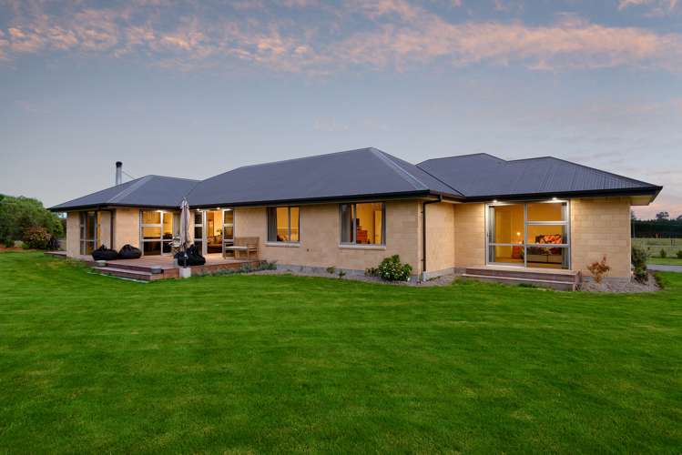 65 Loburn Whiterock Road Loburn_25