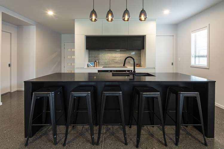 49c Vale Road Riverside_6