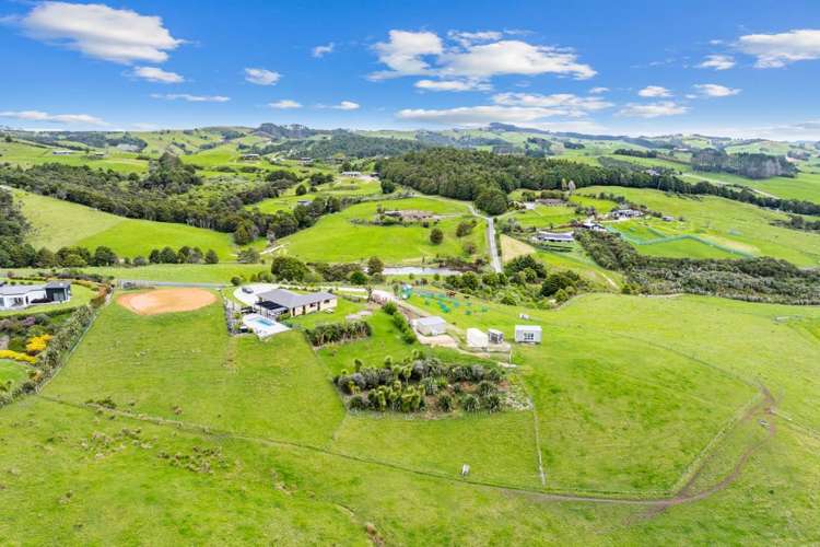 28 West Farm Drive Mangawhai_41