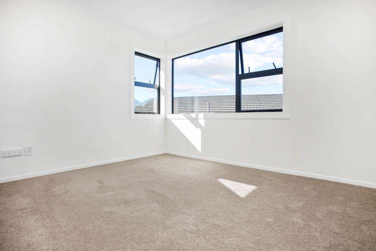 5 Boys Place Pakuranga Heights_13
