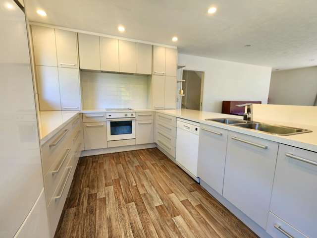 44 Power Road Karoro_2