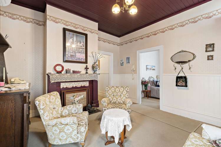 84 Palmerston Street Riverton_12