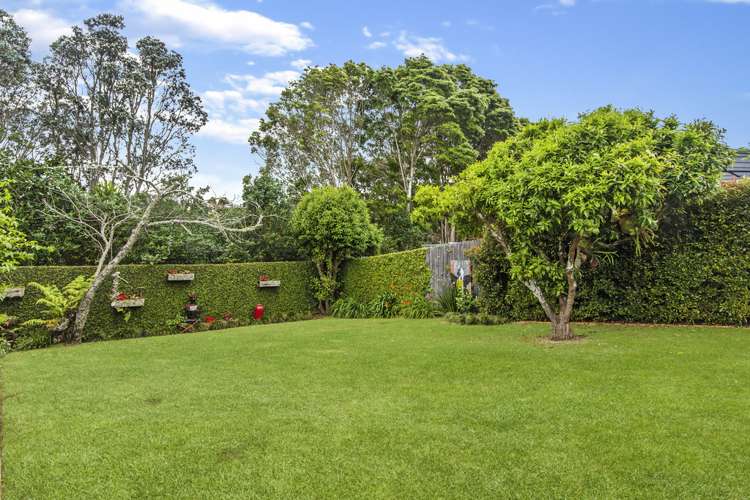 113 Solar Road Glen Eden_15